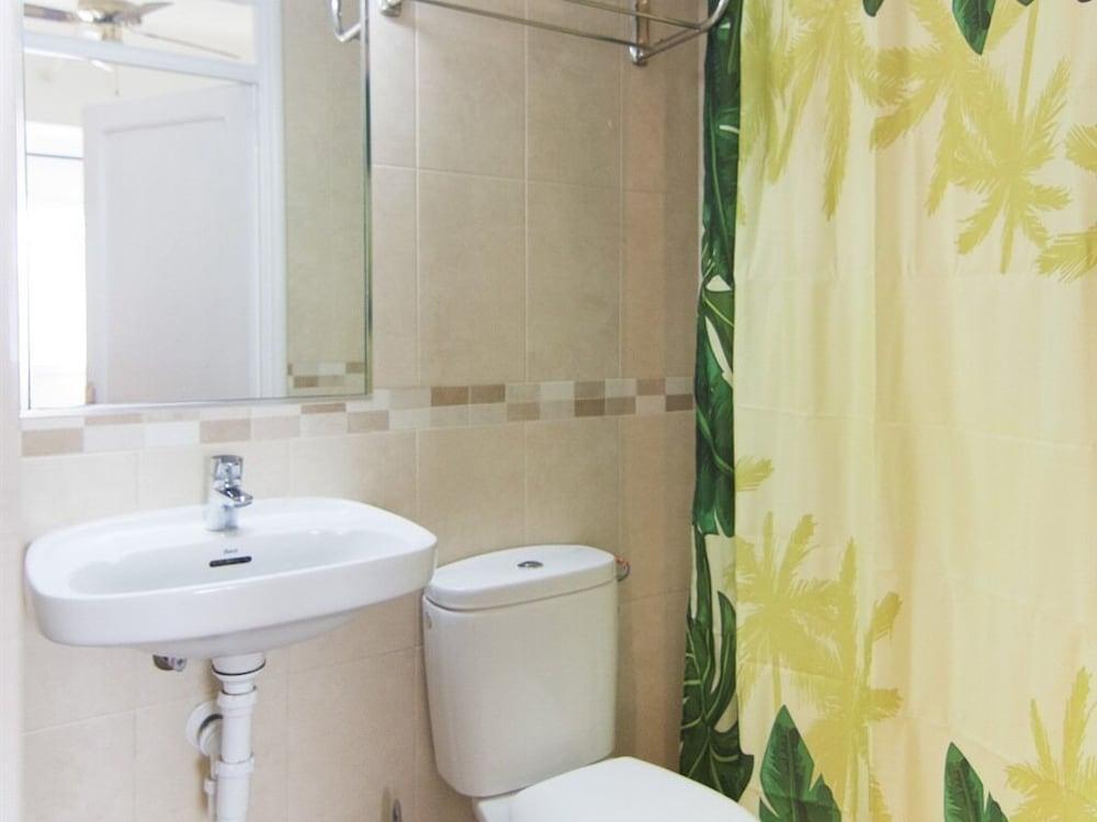 Nanit Rooms Ibiza Hostal サンタ・エウラリア・デス・リウ エクステリア 写真